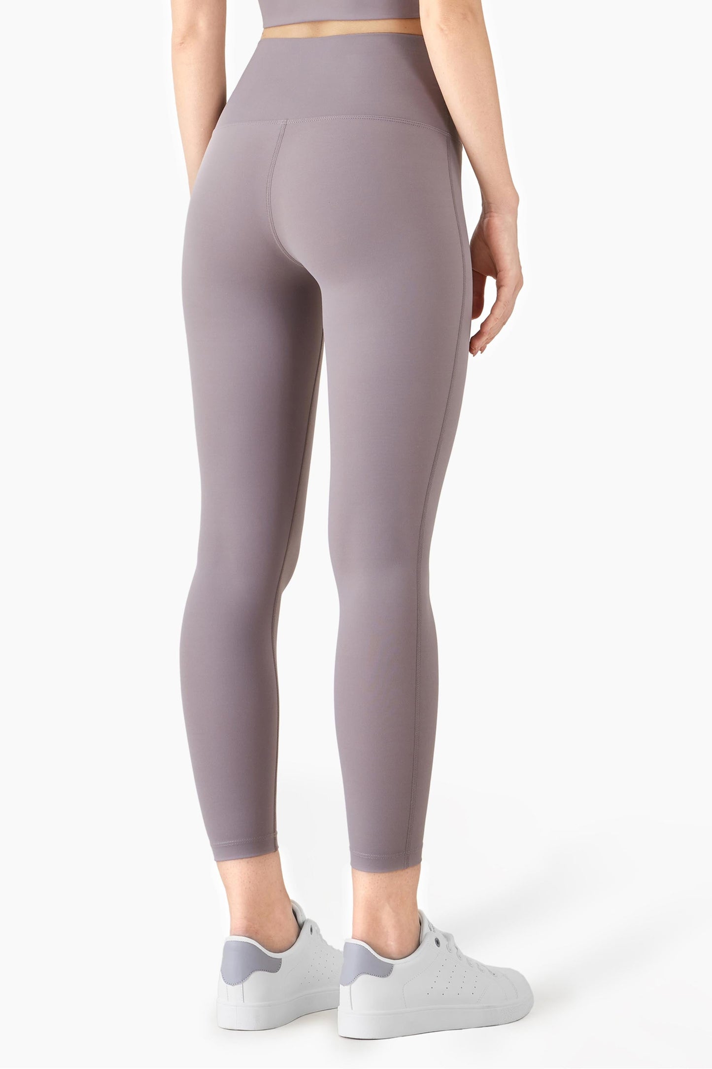 CK1204-BR European and American medium-intensity peach hip-lifting sports fitness leggings, seamless and naked feel high-waisted tight yoga pants.