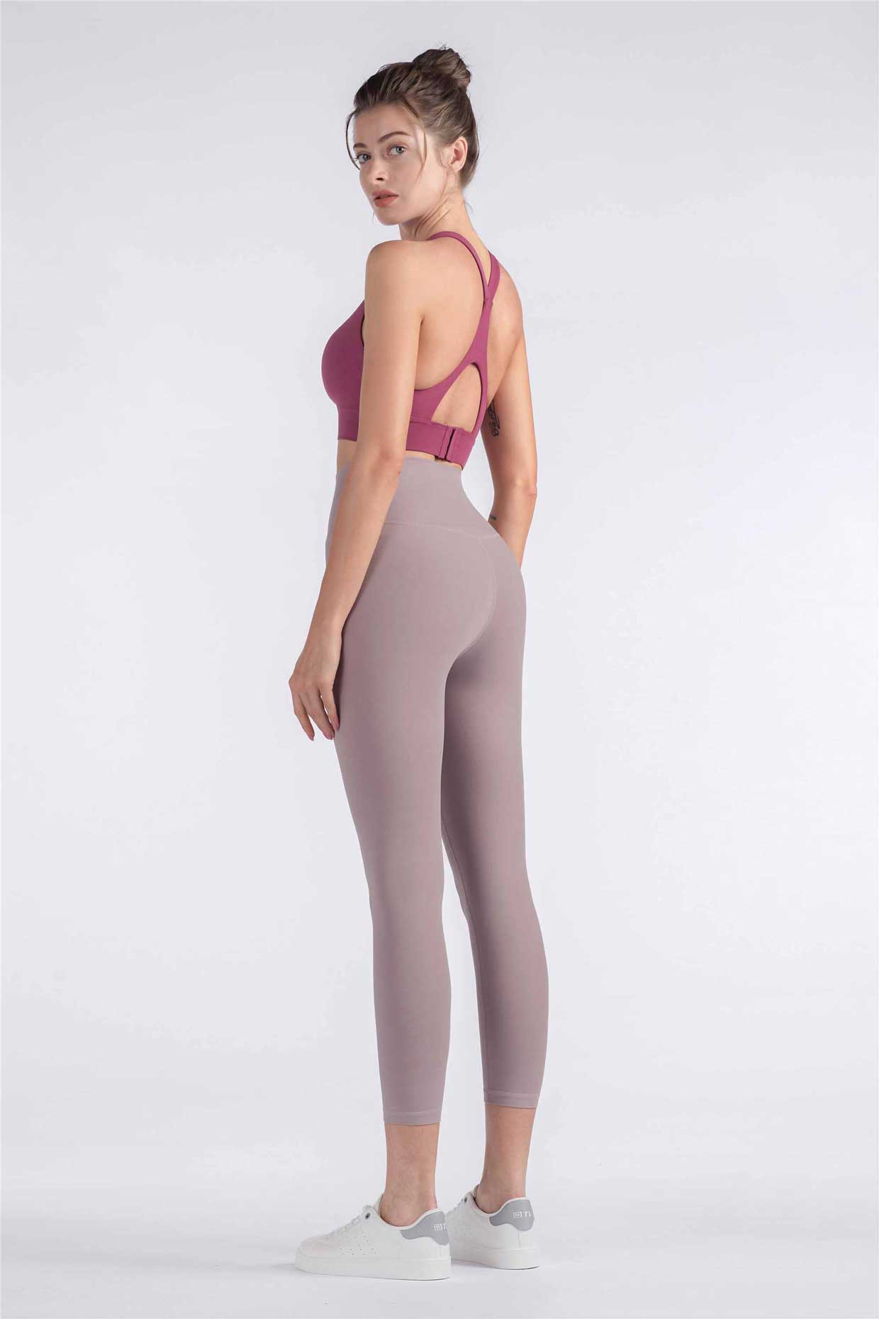 QK1242-NULS new European and American peach butt fitness pants One piece no embarrassment line high waist tight seven points nude yoga pants