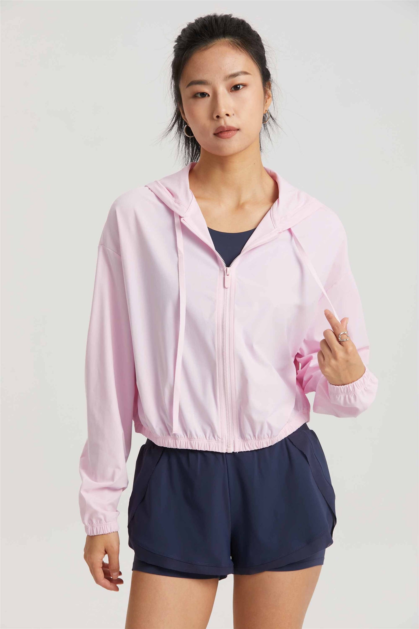 WT1512-Spring/summer sun protection clothing women's short sports coat with hooded draw rope UV protection outdoor sun protection yoga clothing