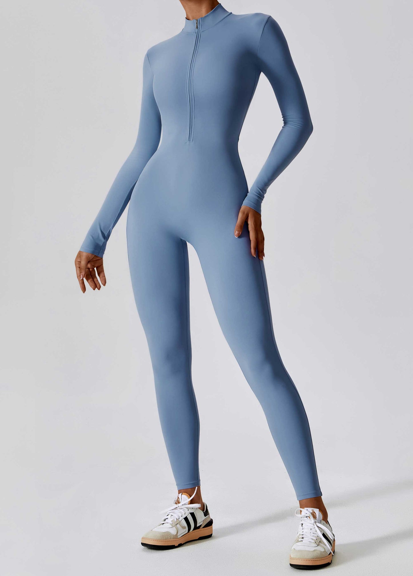 HR8306-Spring high-intensity long-sleeved one-piece yoga suit with zipper, revealing fitness bodysuit.