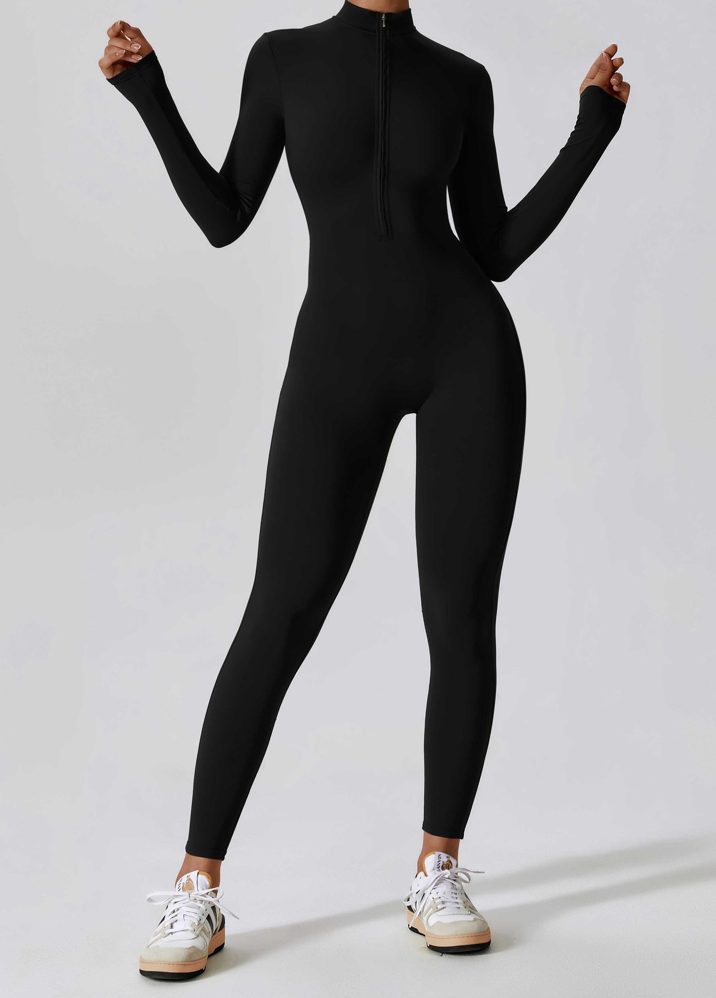 HR8306-Spring high-intensity long-sleeved one-piece yoga suit with zipper, revealing fitness bodysuit.