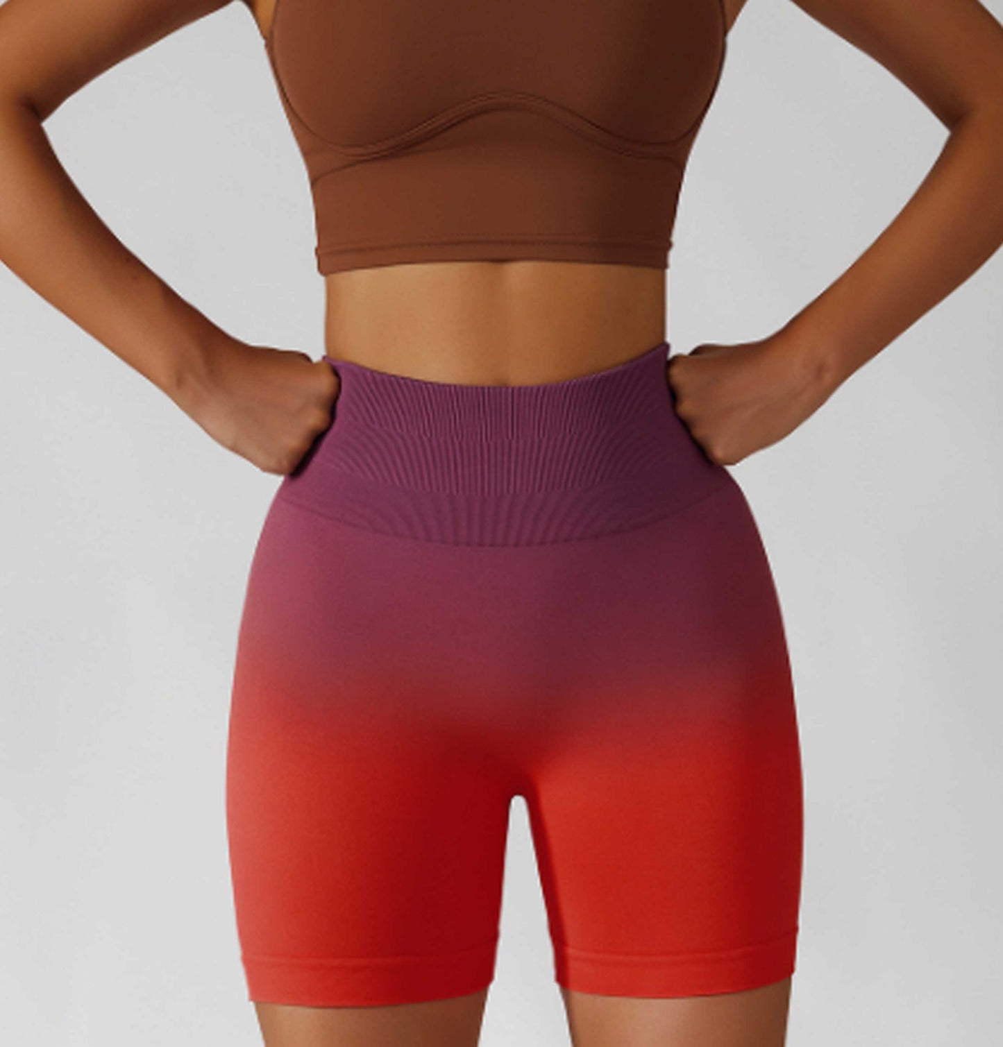 HR6406-European and American gradient seamless yoga shorts, breathable and tight-fitting sports shorts for women, high-waisted elastic butt-lifting fitness pants