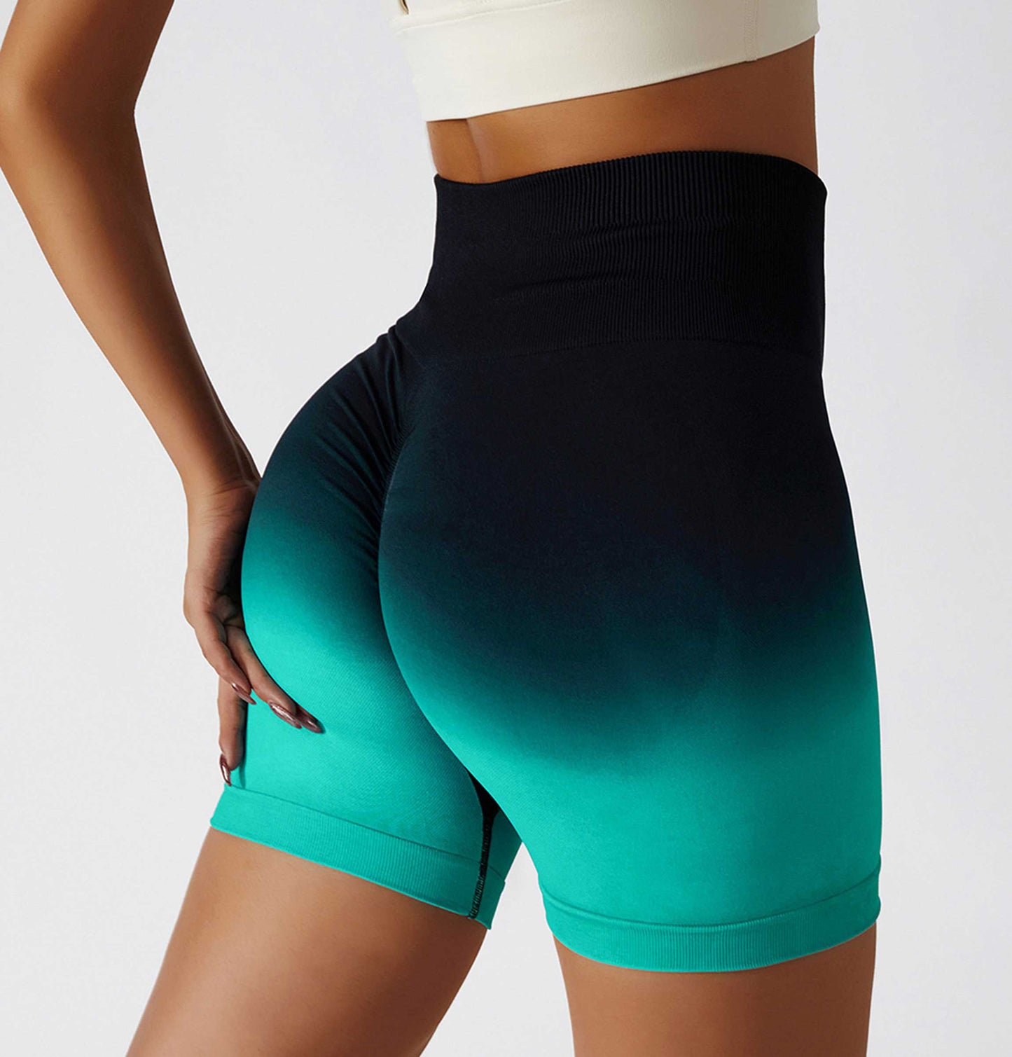 HR6406-European and American gradient seamless yoga shorts, breathable and tight-fitting sports shorts for women, high-waisted elastic butt-lifting fitness pants